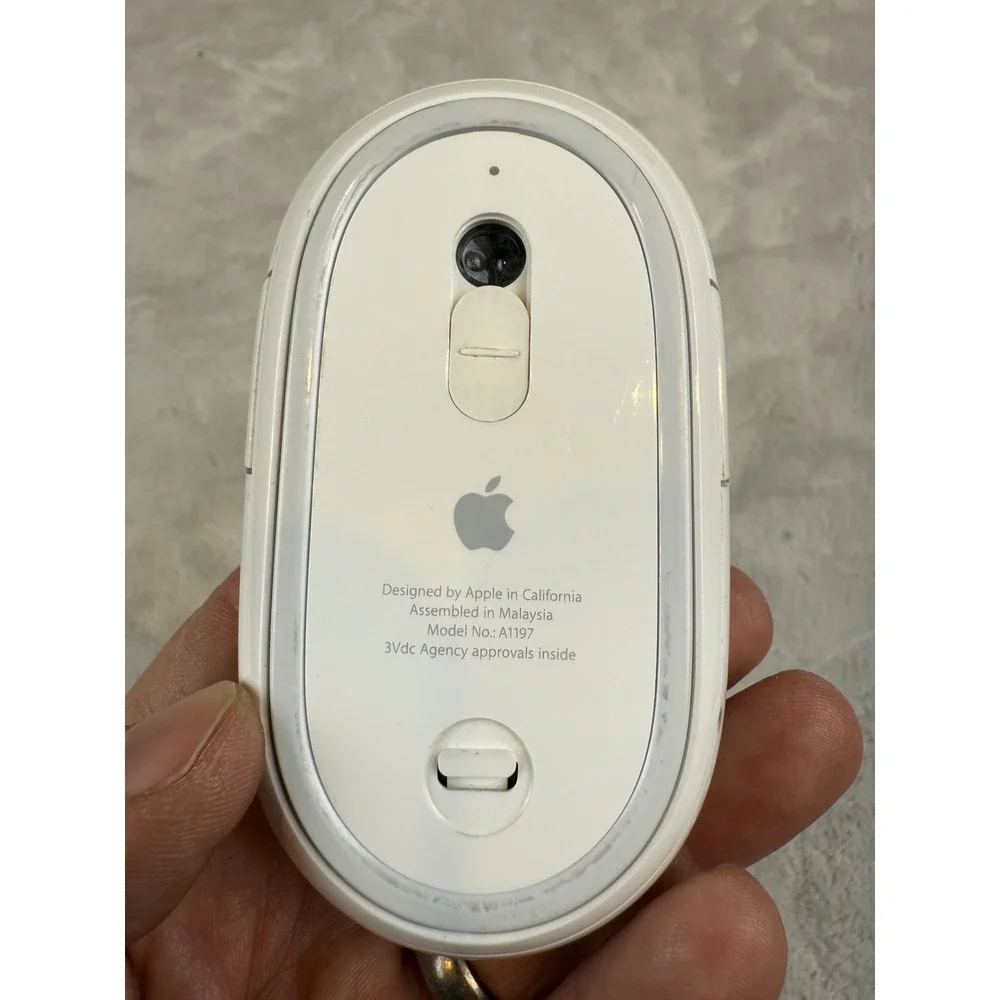 Apple Wireless Mighty Mouse Model A1197 White Bluetooth Optical Mouse MB111LL/A